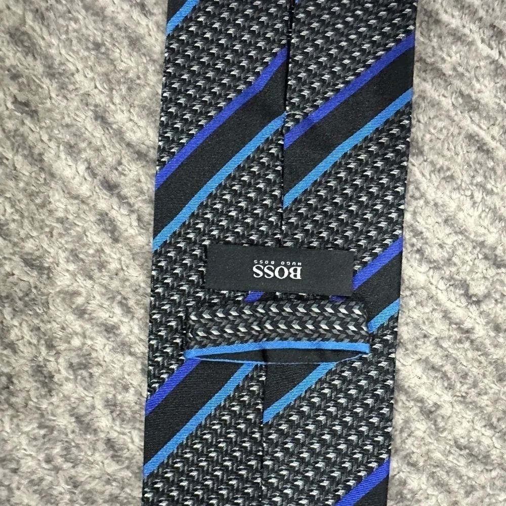 HUGO BOSS Silk Tie , Black with Diagonal Strips